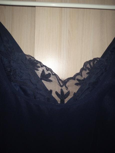 Dámske šaty s podšívkou, m