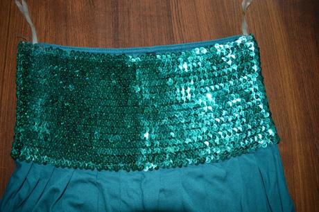 Dlhy top s trblietkami bez rukavov, amisu,s