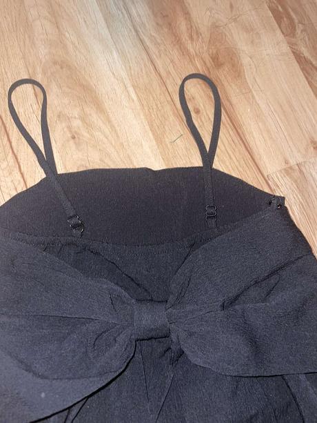 Šaty s mašľou vzadu shein, 128