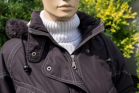 Zimná bunda s kapucňou 42, 42