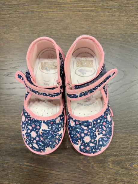 Papučky - sandalky 27, ren but,27