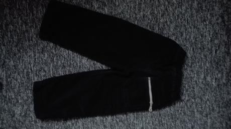 Mensestrove nohavice, 98