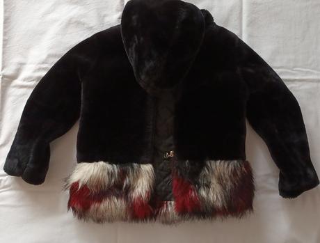 Kožušinový kabátik, 140