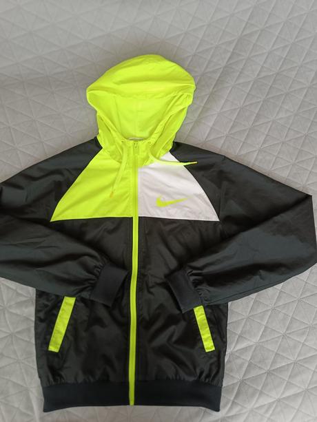 Balík nike 158/170, 158–170