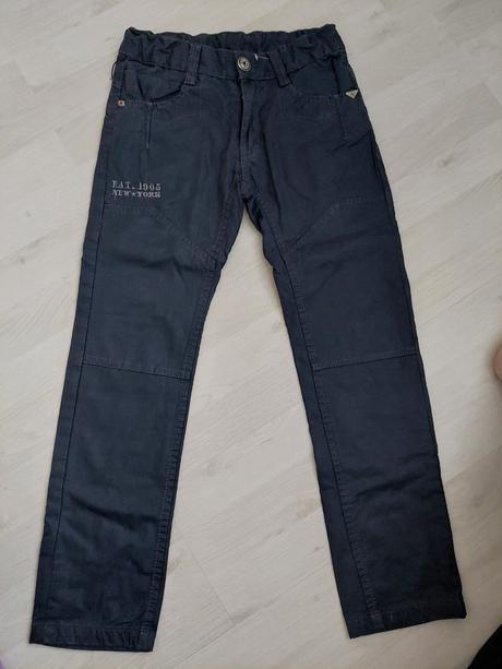 Podšité nohavice č.146, 146