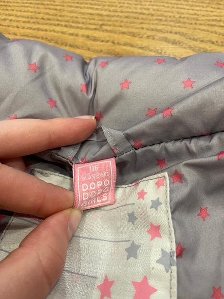 Dievčenská vestička s hviezdičkami, dopodopo,116