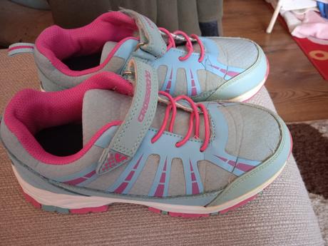 Turistické topánky, 34