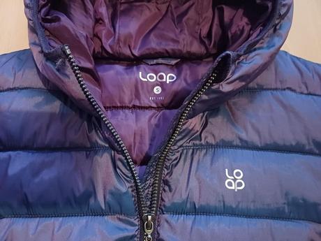 Kvalitná fialová nepremokavá bundička, s