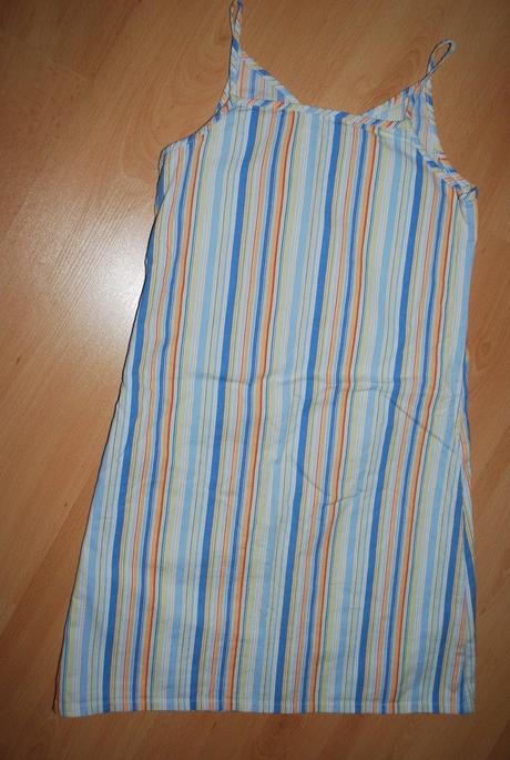 Kvalitné šaty, lacoste,134