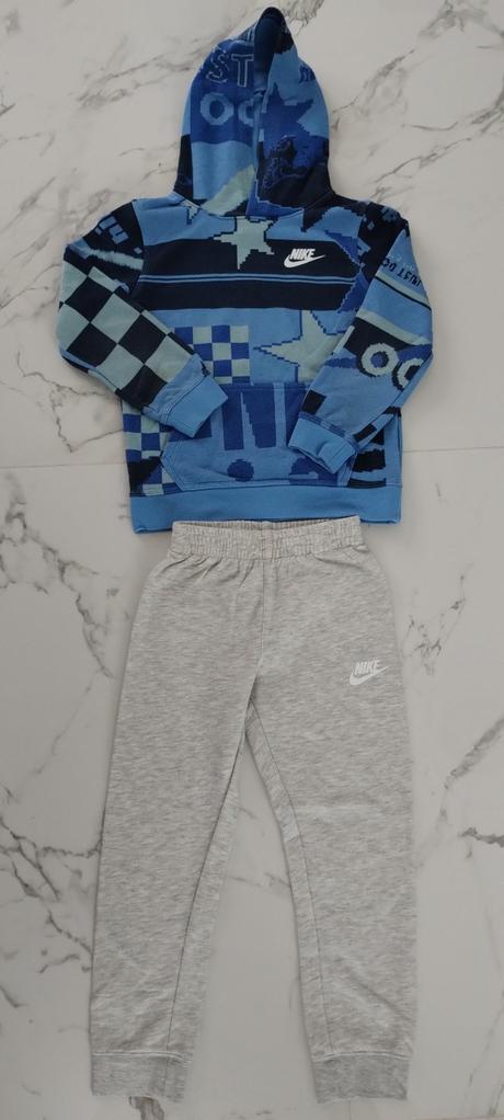 Niké súprava 116/122, nike,122