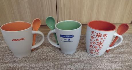 Rozpredám zbierku hrnčekov, 