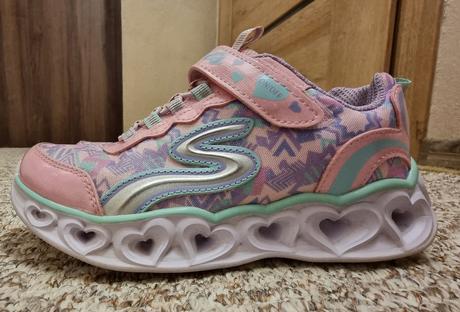 Skechers, skechers,33