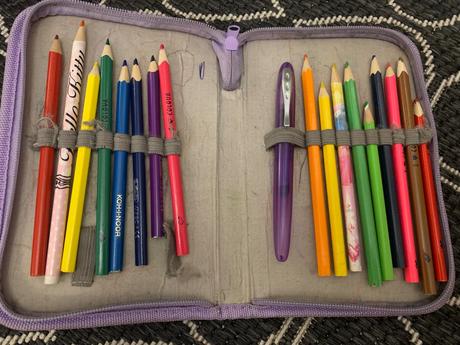 Sada peračníkov a omaľovaniek,