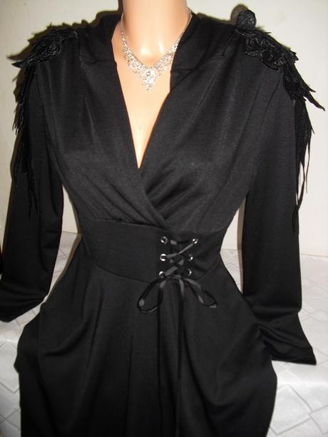 Goticke metalisticke saty s kridlami, m