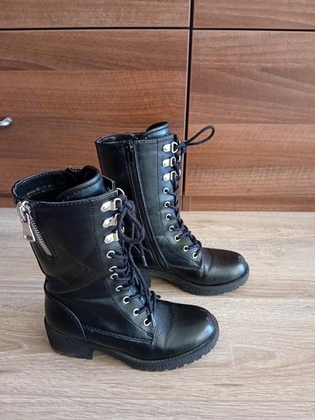 Čižmy, graceland,32