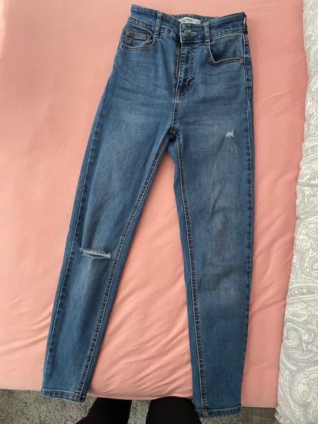 High waist džínsy, pull&bear,34
