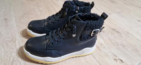 Zateplené dievčenské členkové topánky, baťa,37