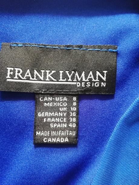 Spolocenske saty, 36