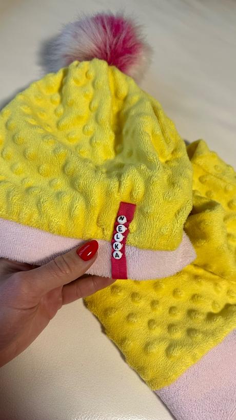 Ciapka s nakrcnikom s menom, 134