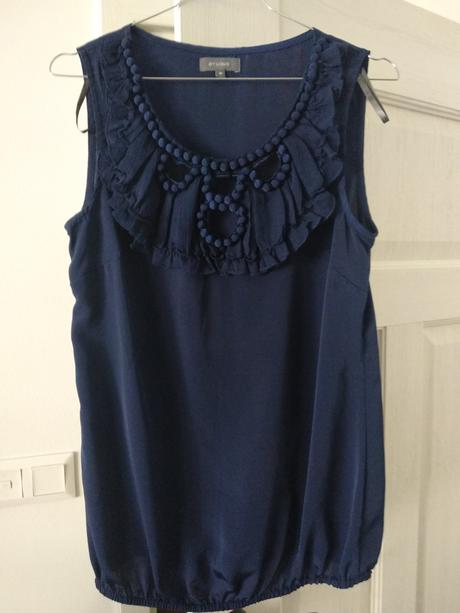 Tmavomodrý top bez rukávov, m
