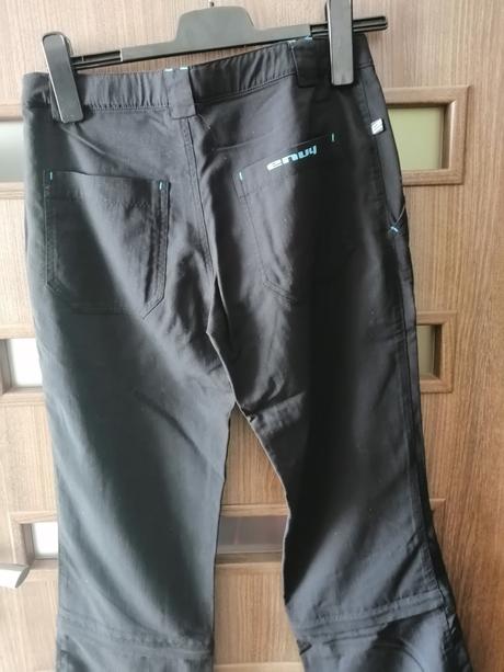 Turistické nohavice, 36