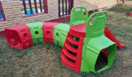 Veľká pevná šmykľavka, tunel,