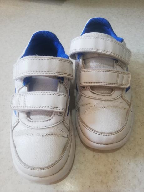 Botasky, adidas,27