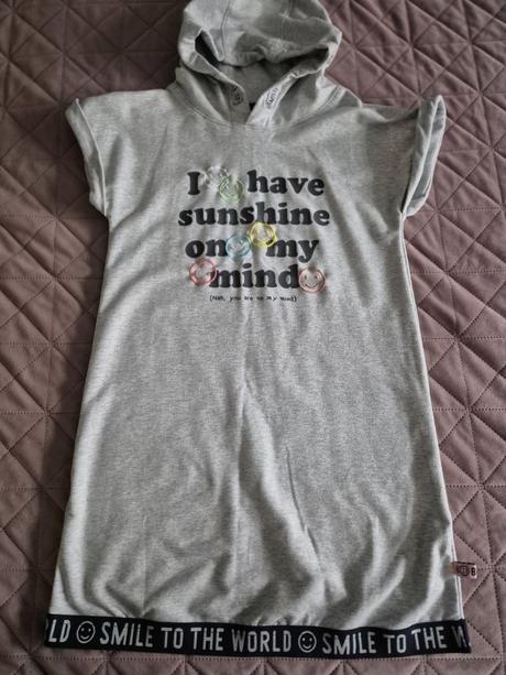 Teplákove šaty, 152