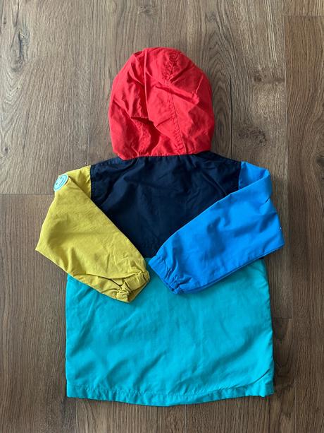 Farebna bundicka, next,104