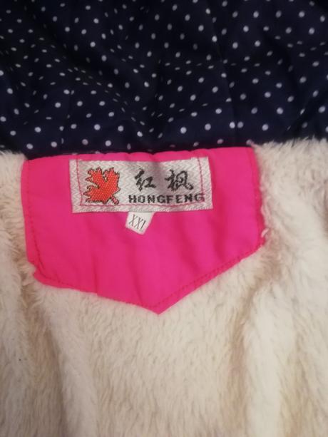 Vetrovka s minnie, 92