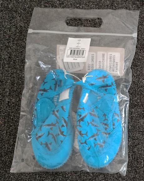 Nové - obuv do vody veľkosť 25 + plyšák, lupilu,25