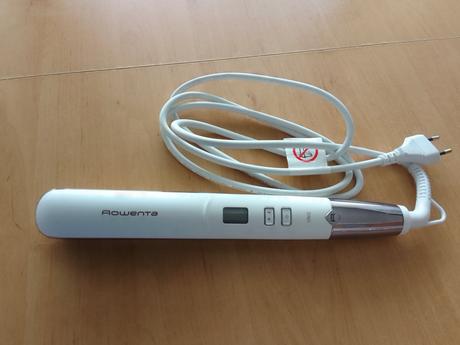 Žehlička na vlasy rowenta, 