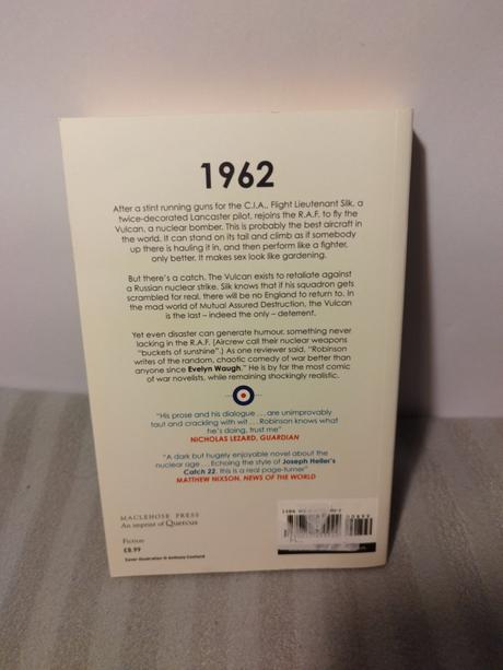 Derek robinson v anglictine xs24, 