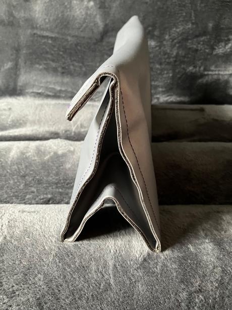 Dyson cestovné tašky a puzdrá,