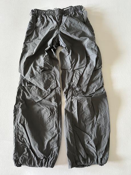 Parachute nohavice, bershka,s