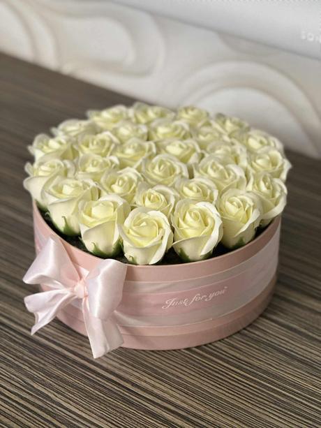 Box mydlových ruží,