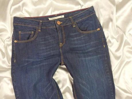 Kvalitné dámske riflové kraťasy, 24