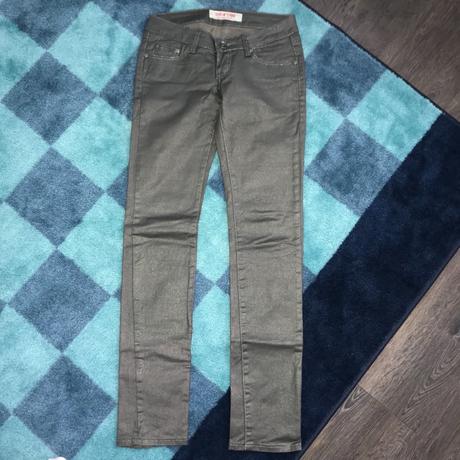 Zaujímavé lesklé rifle, s