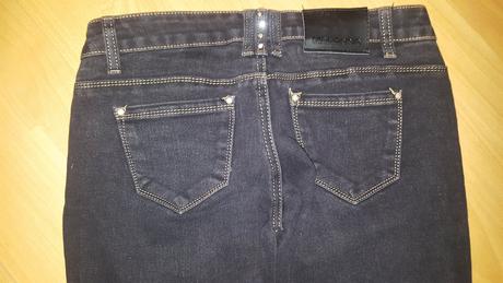 Čierne slim rifle č.40, madonna,40