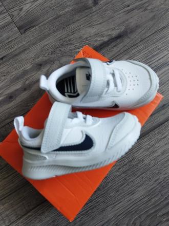 Nové tenisky zn. nike, nike,21