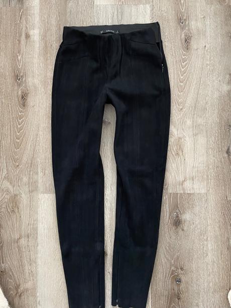 Tára semisove legíny, zara,xs