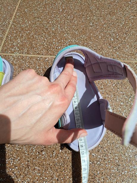 Blikajúce sandale, pepco,23