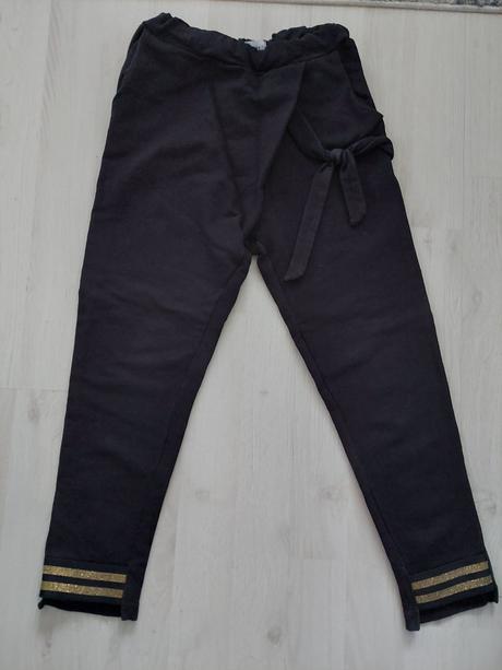 Háremky č.122-128, 122