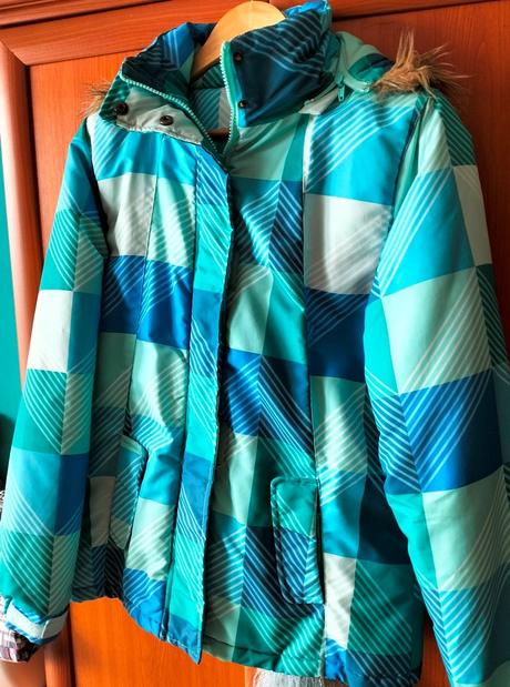 Dievčenská/dámska vetrovka, v. m/l,v.158-170, m