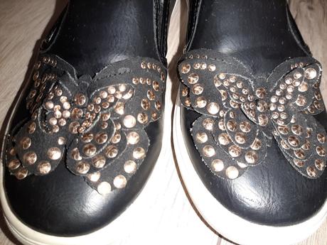 Motýlikové next, next,34