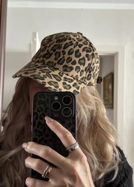 Šiltovka s leopardím vzorom, svetlo- béžová, 