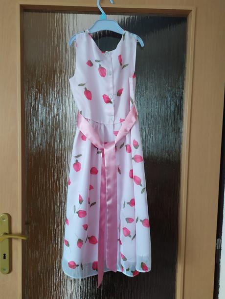 Šaty 128 s poštou, 128