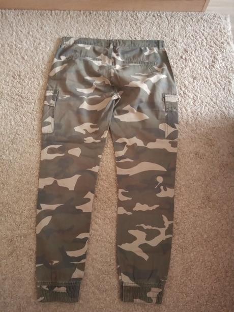 Maskacove nohavice, terranova,m