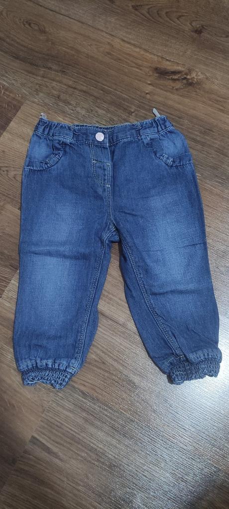 Dievčenské rifle, c&a,86