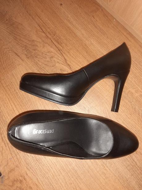 Lodicky, graceland,38